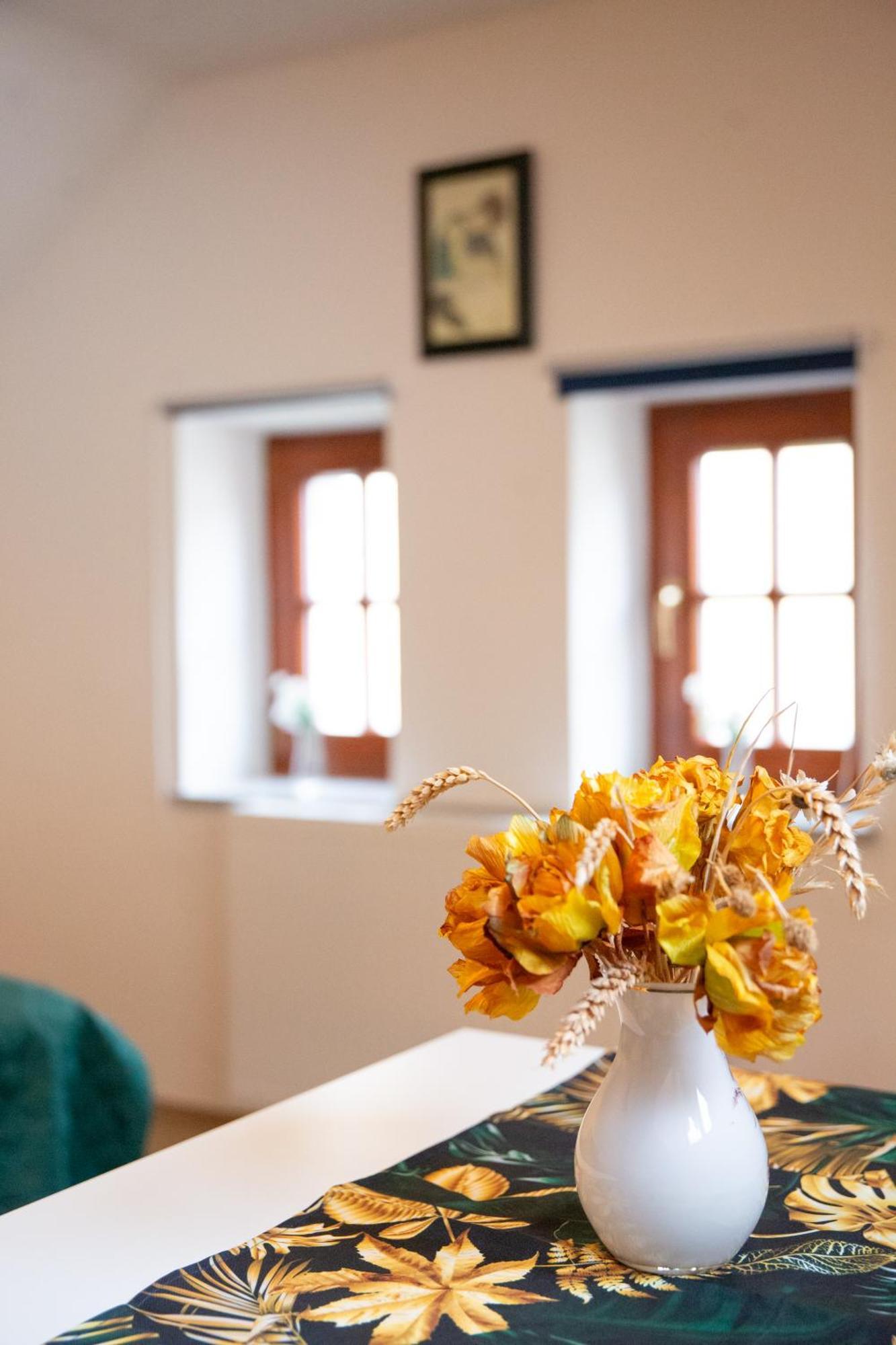 Rezidence Plesivec - Rodinny Apartman S 3 Loznicemi Český Krumlov Esterno foto