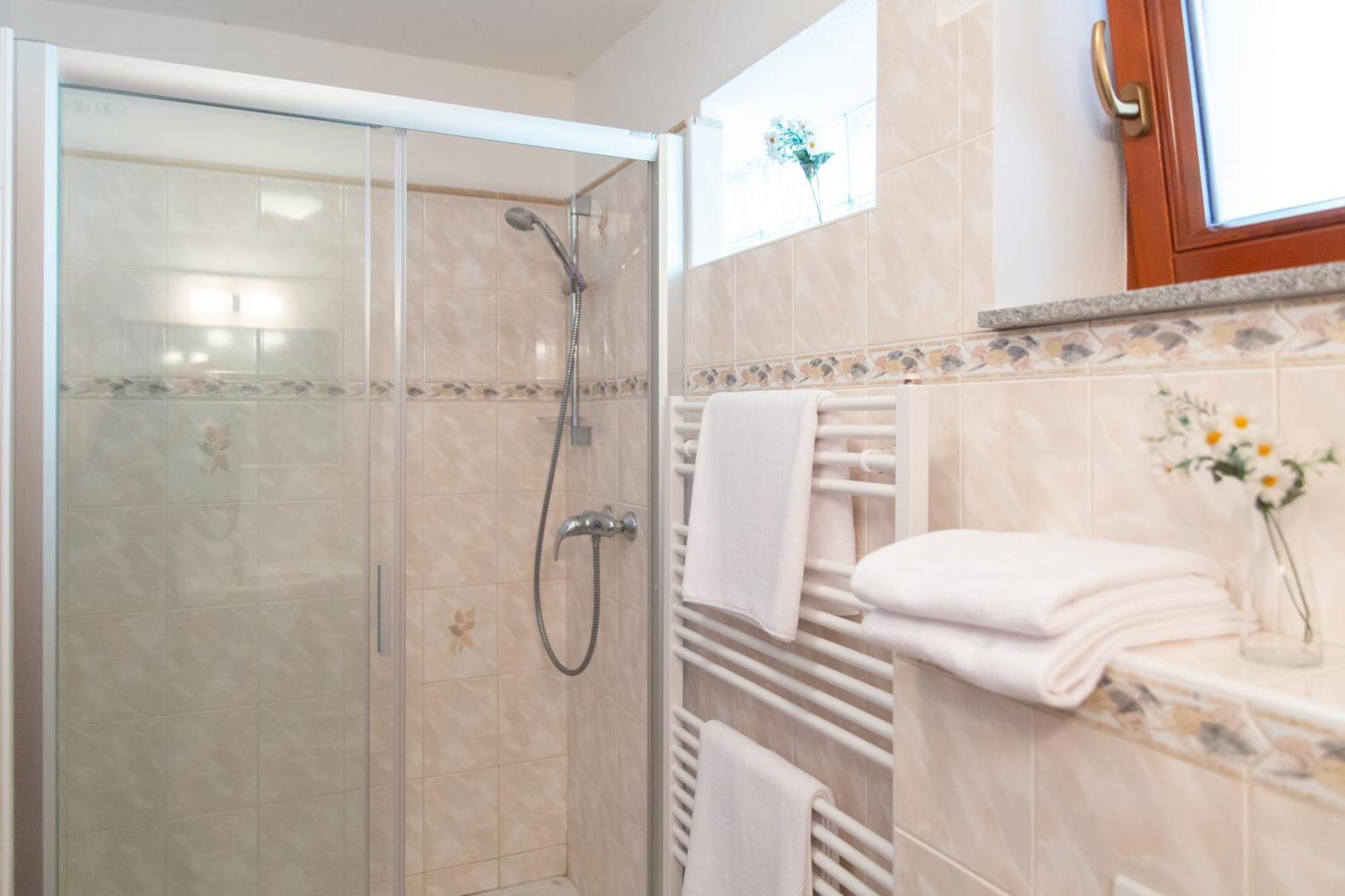 Rezidence Plesivec - Rodinny Apartman S 3 Loznicemi Český Krumlov Esterno foto