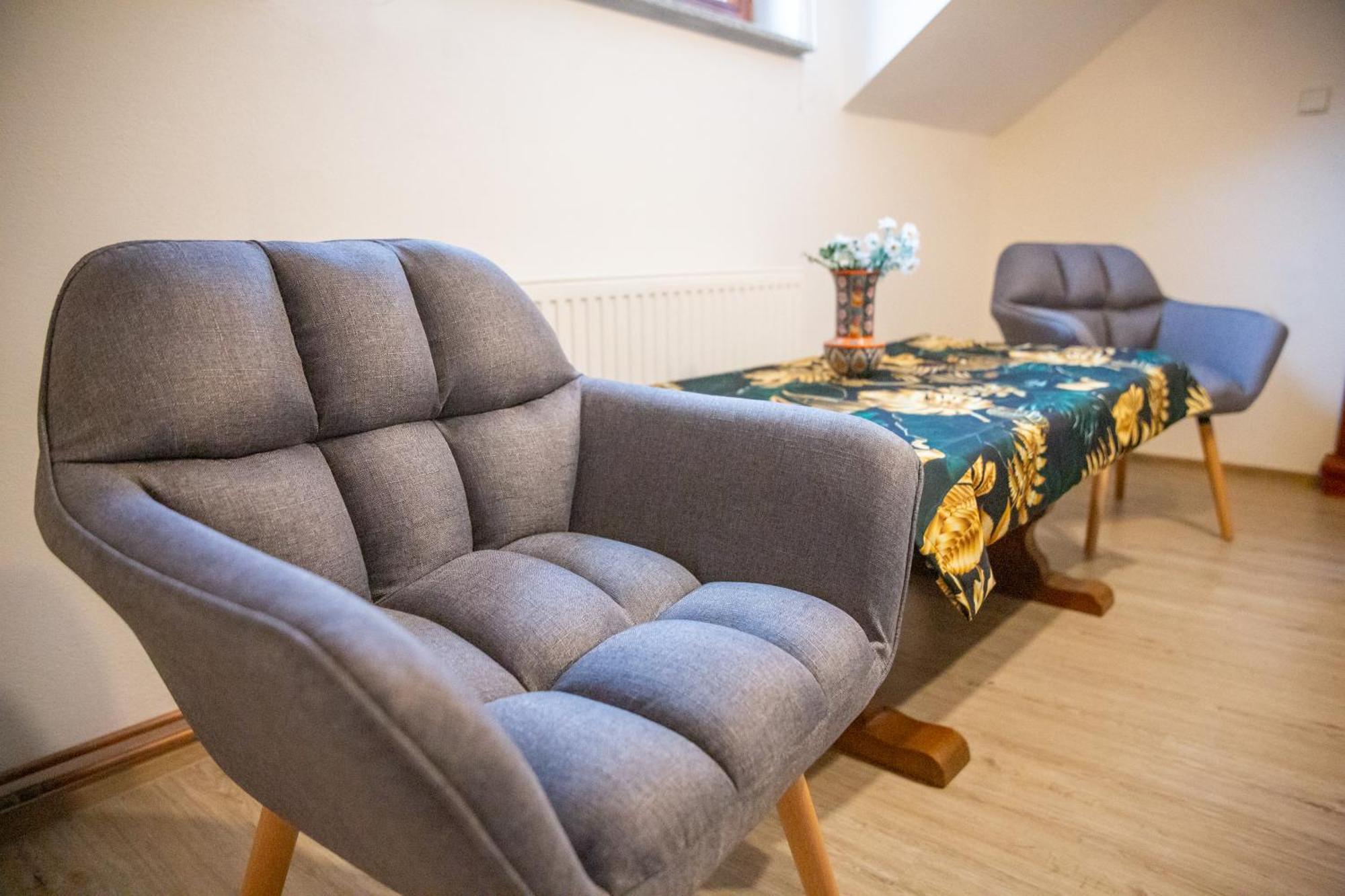 Rezidence Plesivec - Rodinny Apartman S 3 Loznicemi Český Krumlov Esterno foto