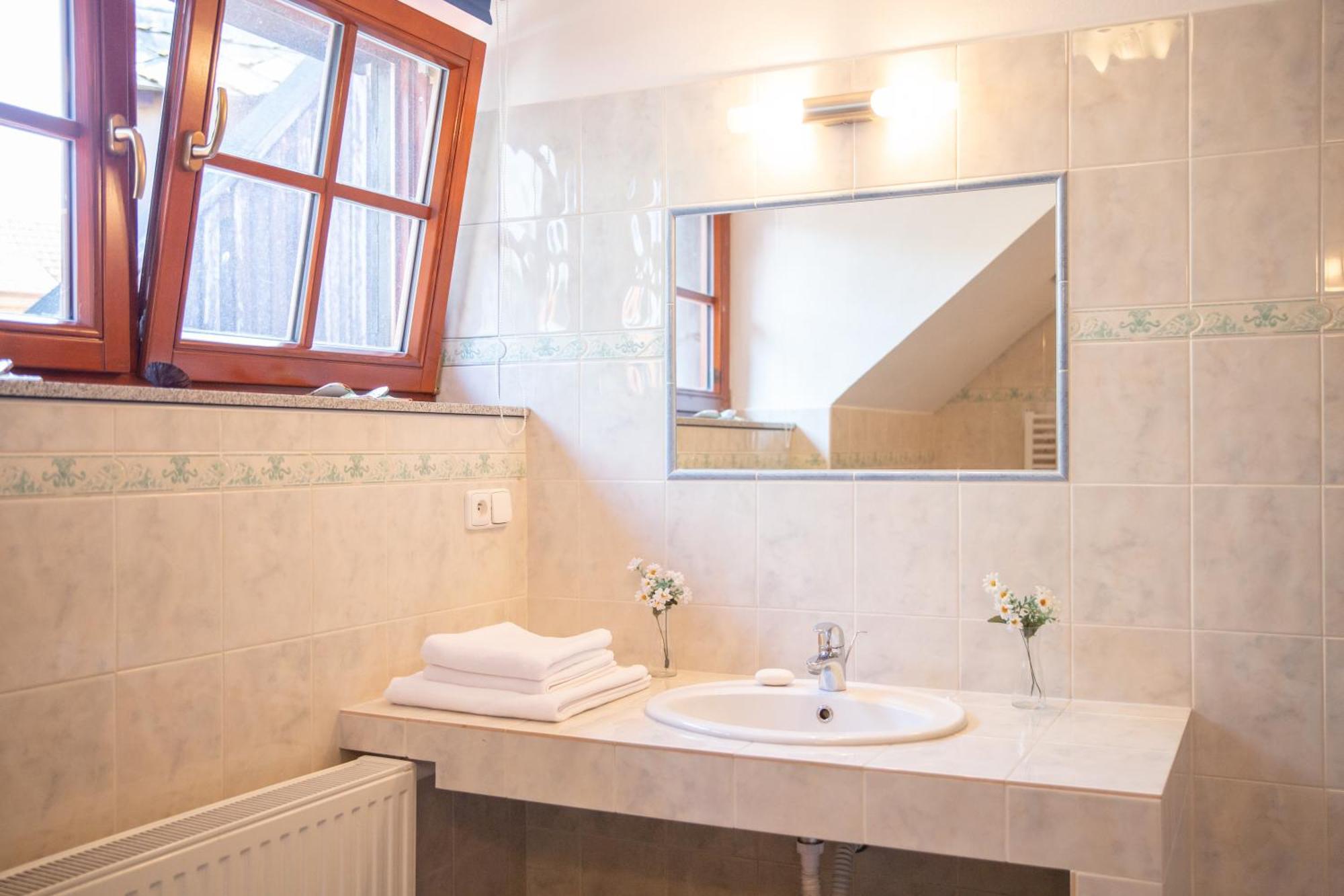 Rezidence Plesivec - Rodinny Apartman S 3 Loznicemi Český Krumlov Esterno foto